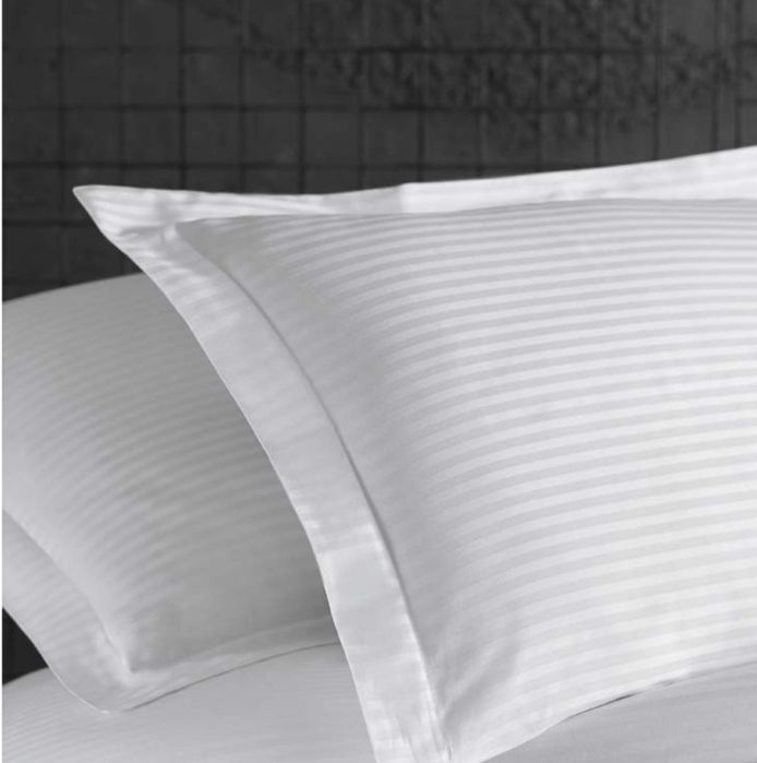 Lenjerie Damasc  de 2 persoane