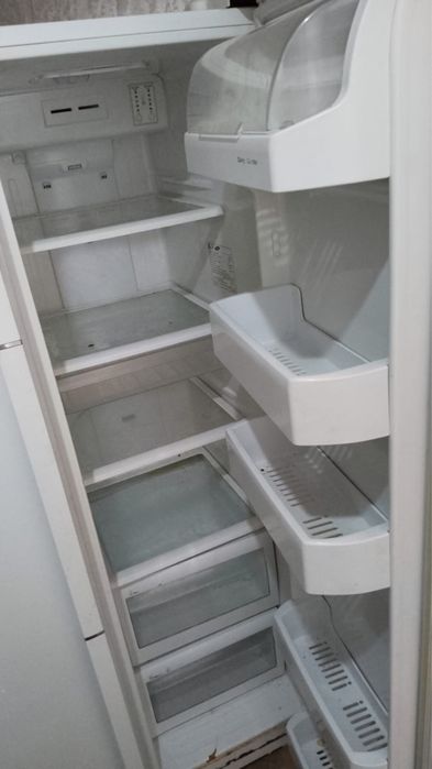 Холодильник сатылады