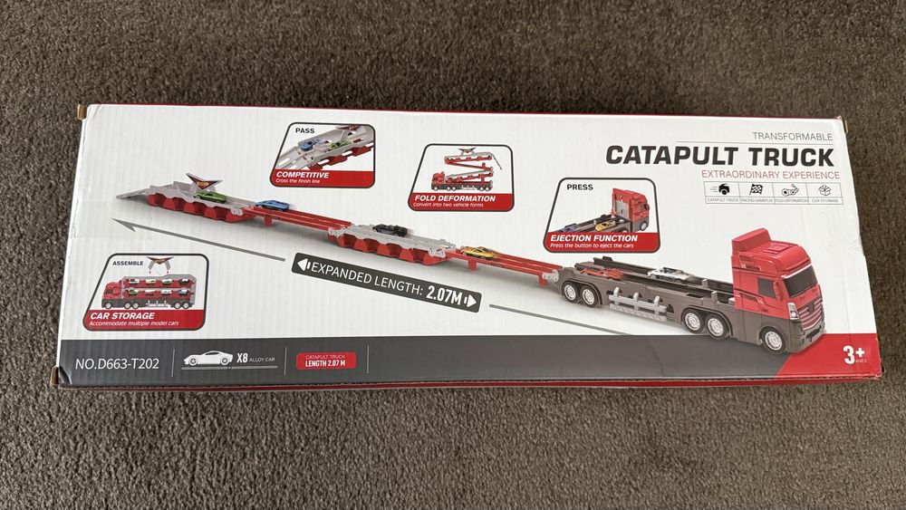 Camion jucarie catapult