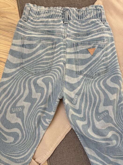 Calvin Klein, Guess - нови дънки за 14 години