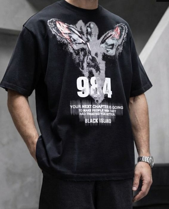 Мъжка овърсайз тениска в черно– TRANSFORMATION 984