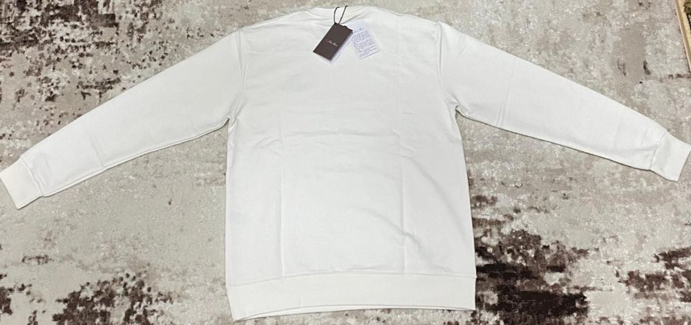 Vând bluza noua de bărbați