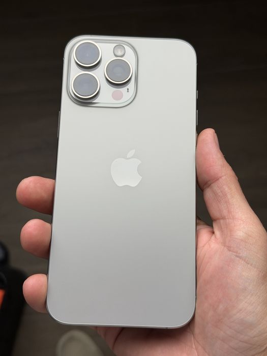 Iphone 16 pro max 512 gb 94% baterie, fara defecte