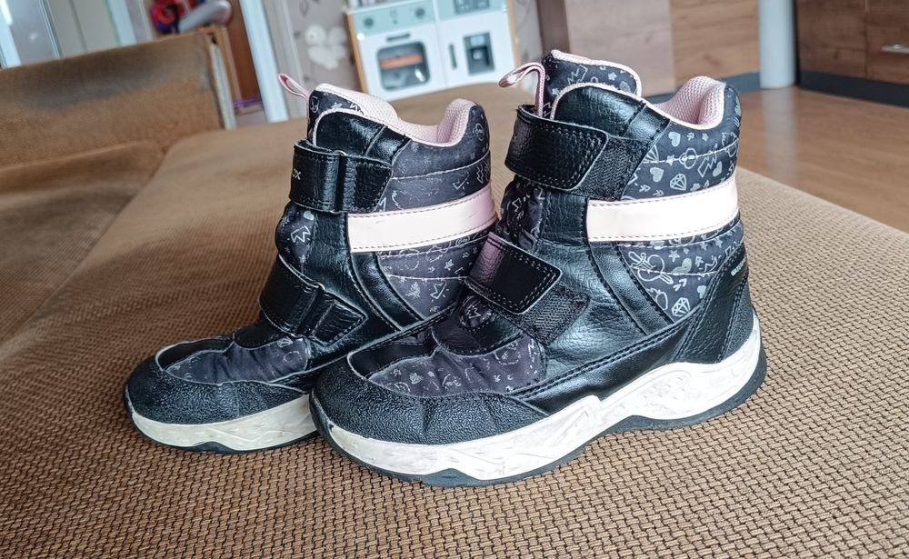 Детски ботуши Geox номер 31 стелка 20см