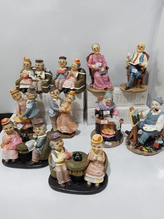 Девочки аниме , сувениры бабушка с дедой