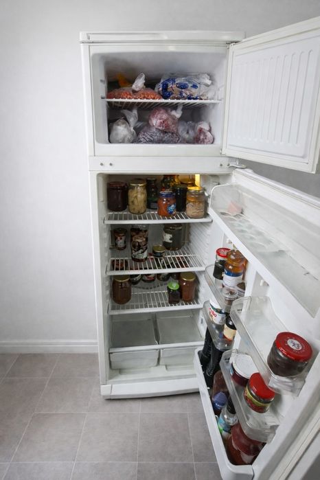 Продам холодильник  Stinol