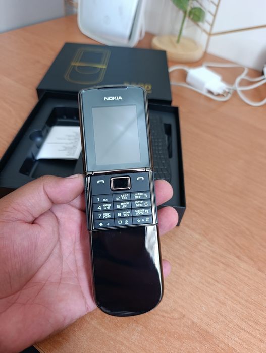 Nokia 8800 Sirocco
