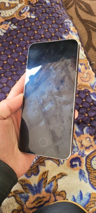 NOTHING 128gb/10gb Flagmin telefonlar qatoriga kiradi