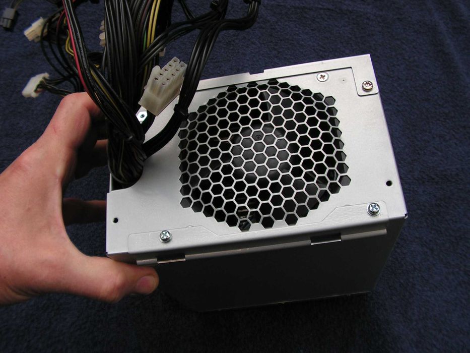 Импулсно захранване Delta TDPS-825AB В - 800 W , за станция XW9300