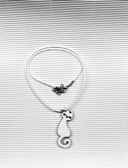 Браслеты, серьги, подвески