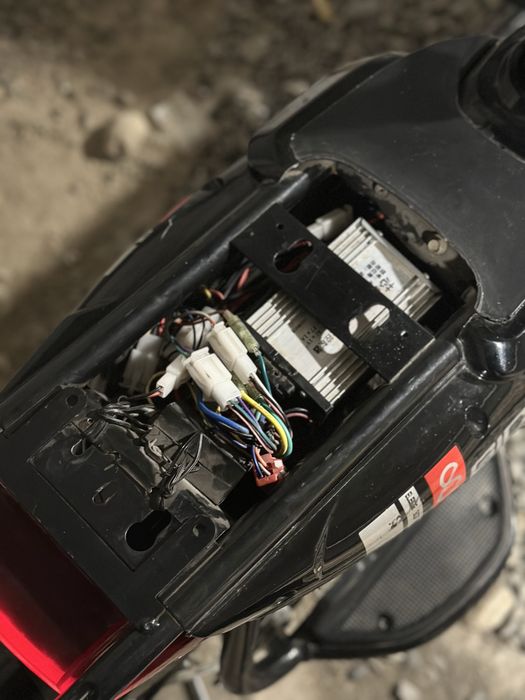 продам ск8 электро мопед