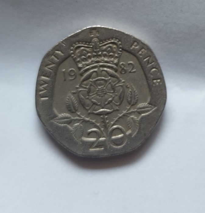 Монета-Twenty pence 1982