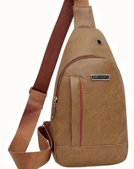 Мъжка чанта през рамо