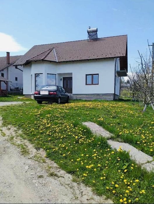 Vând casa cu teren in Toplita, zona Banffy