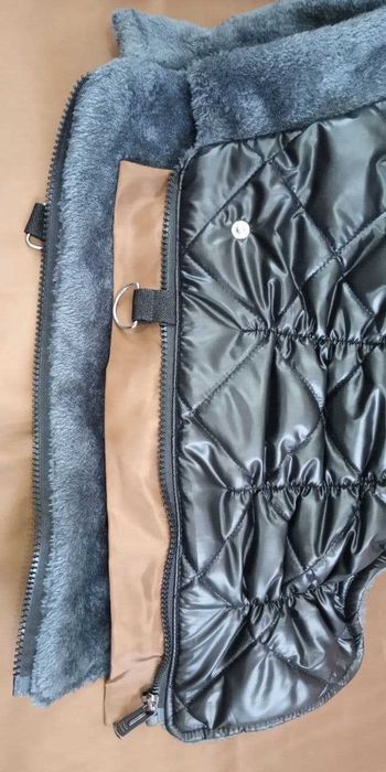 Теплый жилет для собаки