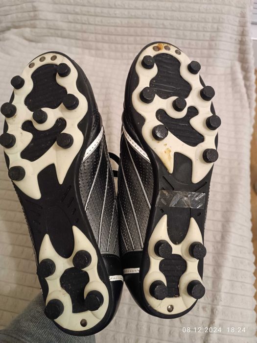 Детски маратонки и бутонки