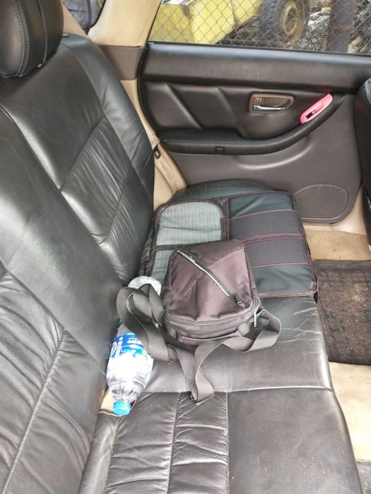 Автомобил Субару Аутбек 2003, H6, 3000, 209 к.с.