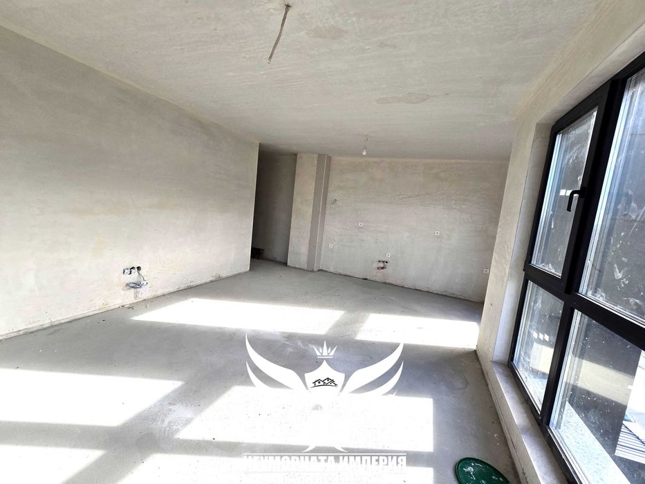 Продавам нов тристаен 93кв.м. 5ет. с гараж гр.Асеновград кв.Запад