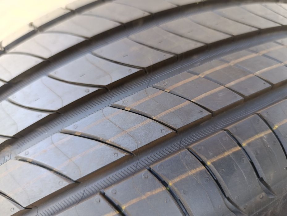 Нови гуми Michelin 215/65/17 Primacy 4