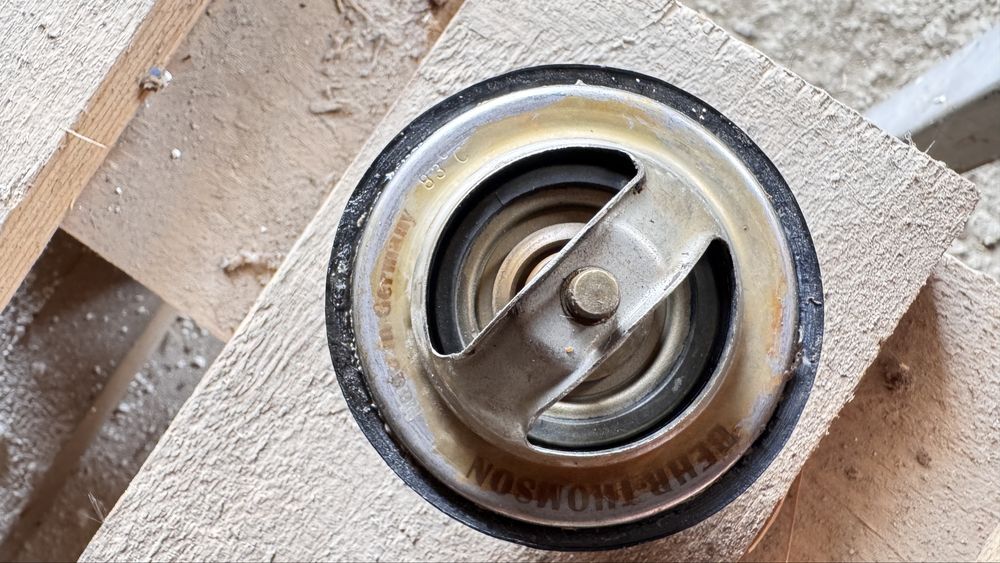 Ауди 100 с4 запчасть