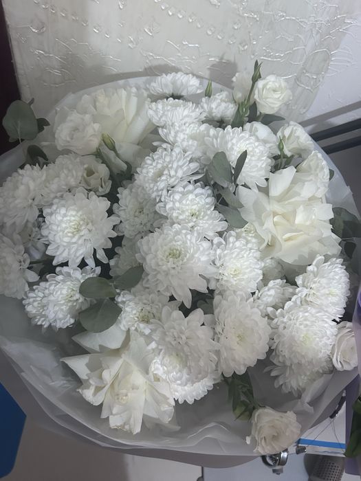 свежые цветы объемные