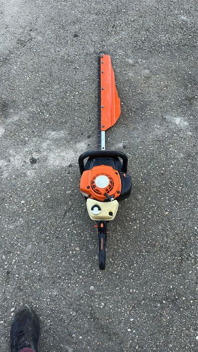 Foarfeca gard viu stihl 82R