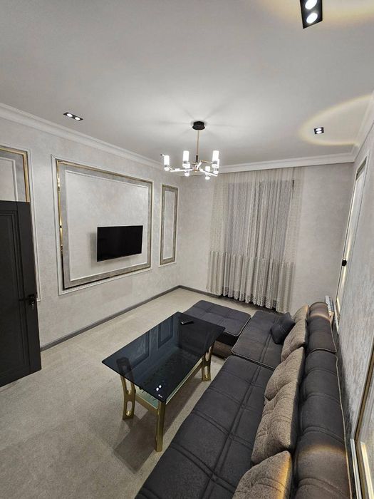 Qizlarga sheriklikka srochni kvartira milliy boğ metro