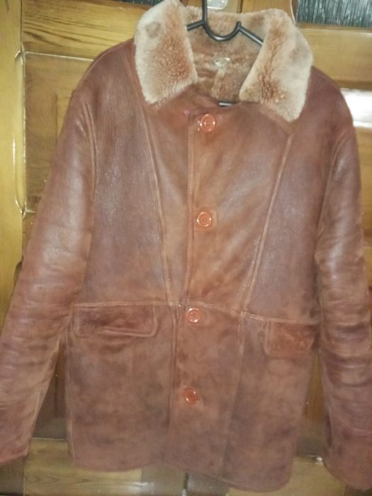 Продам дубленку в хорошем состояний