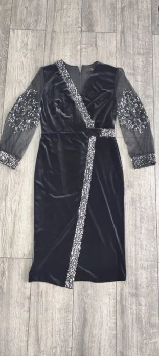 Платье велюр с пайетками