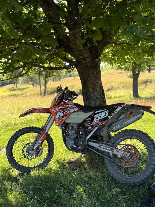 KTM EXC-F 250 2008 sau schimb