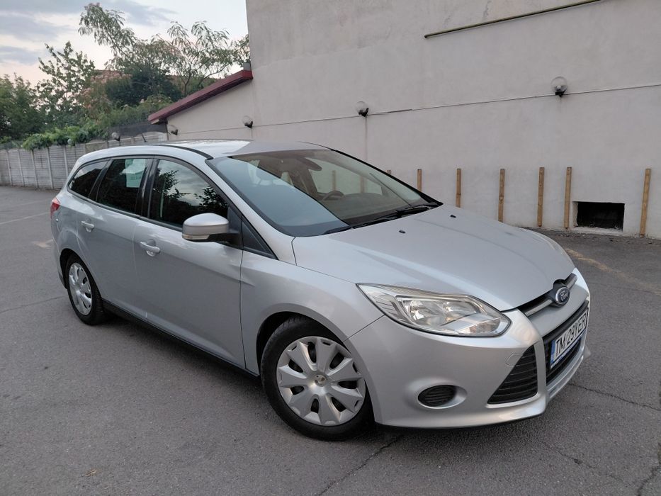 Vînd Ford focus , inmatriculat, an 2013 diesel