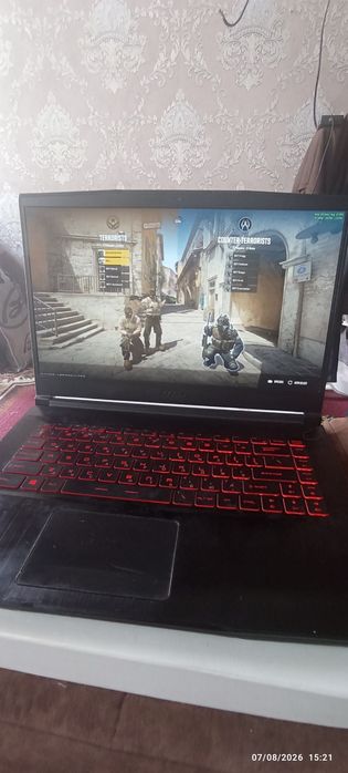 MSI GF63 igravoy noutbuk.