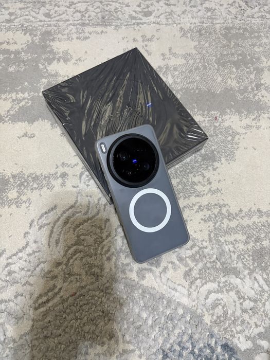 Vivo x200 ultra 16/512 Gb