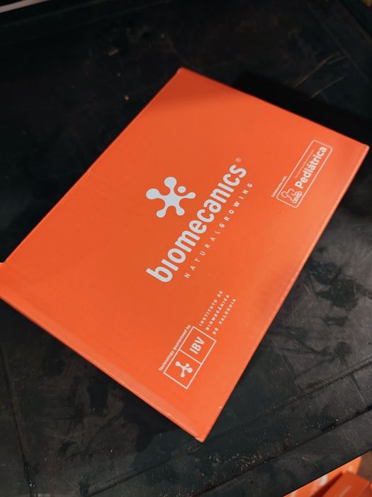 Sandale biomecanics Nr 19