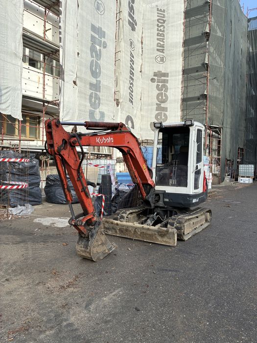 Prestari servicii miniexcavator, buldoexcavator