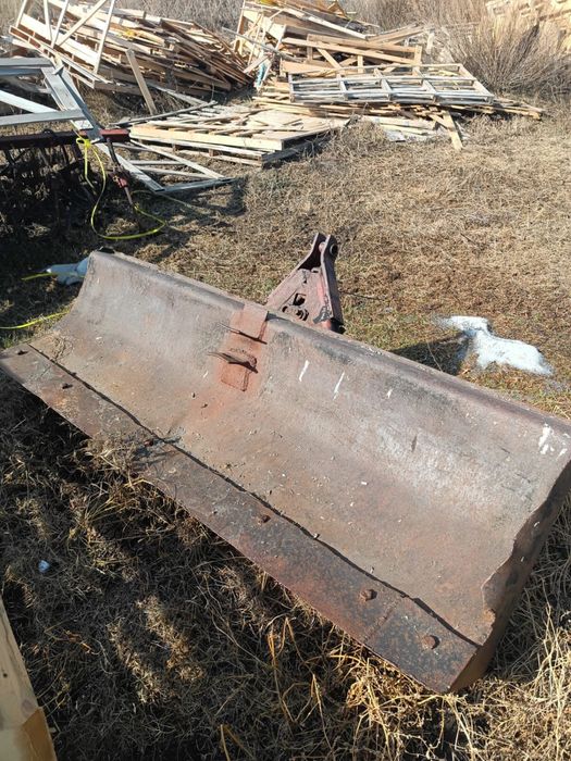 Лопата для трактора