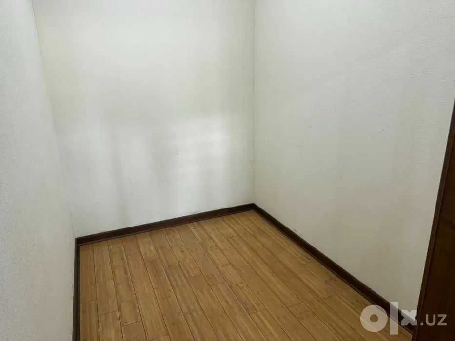 Срочно! 3-уровневая квартира 340 м² в Габус Айбек метро