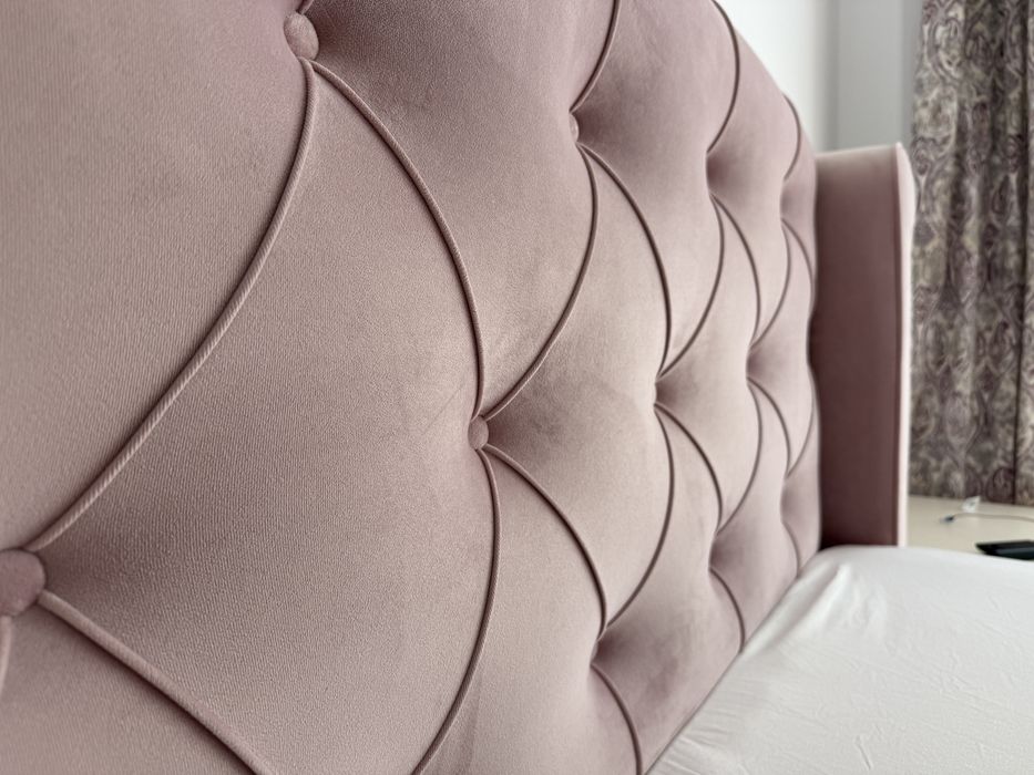 Pat tapitat / mobilier dormitor/