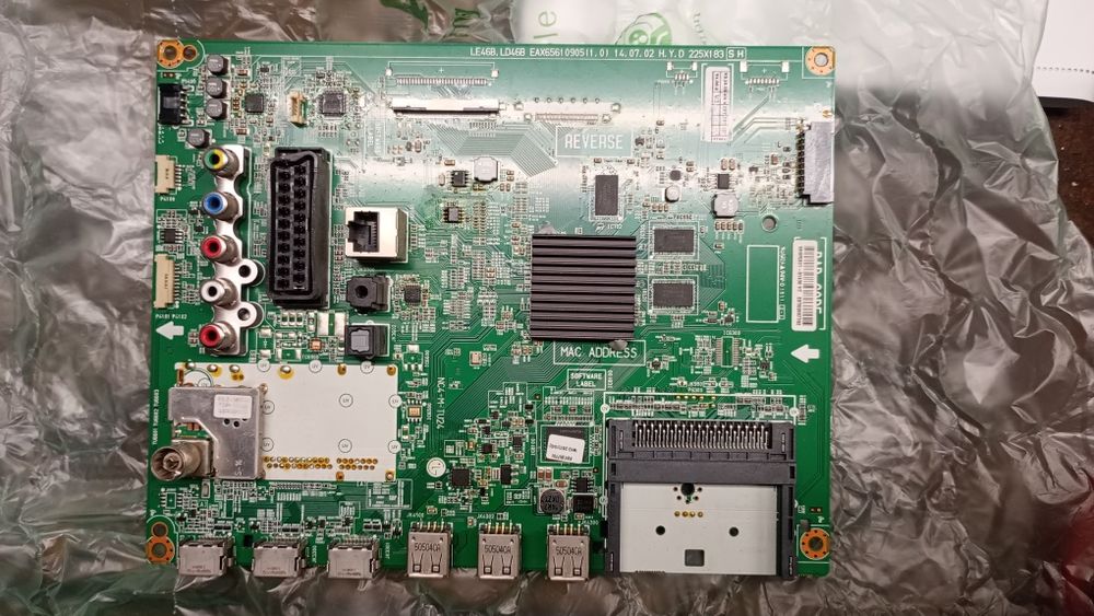 LG 32LF5800 платка работеща