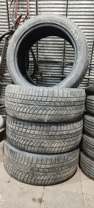 Продам 4  баллона на 20