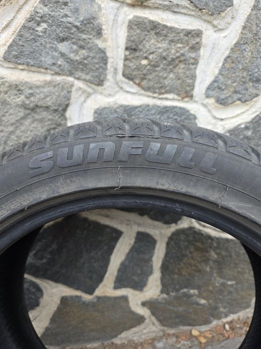 Зимни гуми 225/45/R17 Kumho Sunfull Fulda