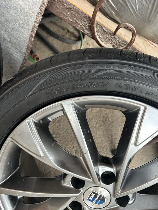 Продам диски с резиной 5*114,3R17