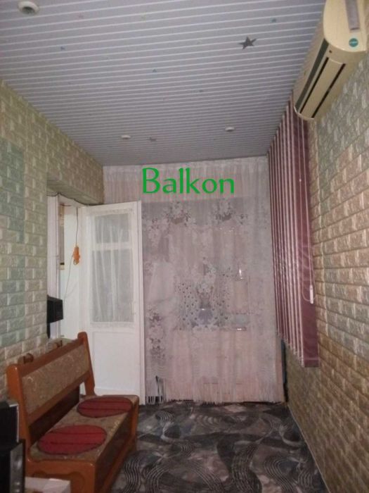 В районе ХАКИМИЯТА продается 2-х комнатная квартира!!!
