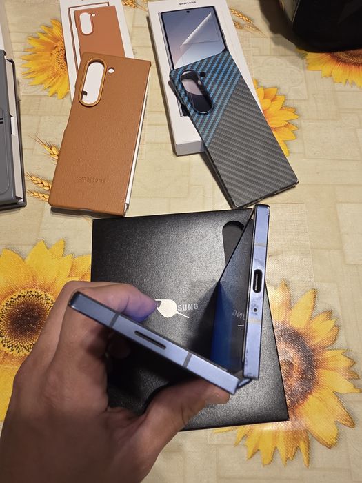Samsung Galaxy Z Fold 6 256GB Гаранция