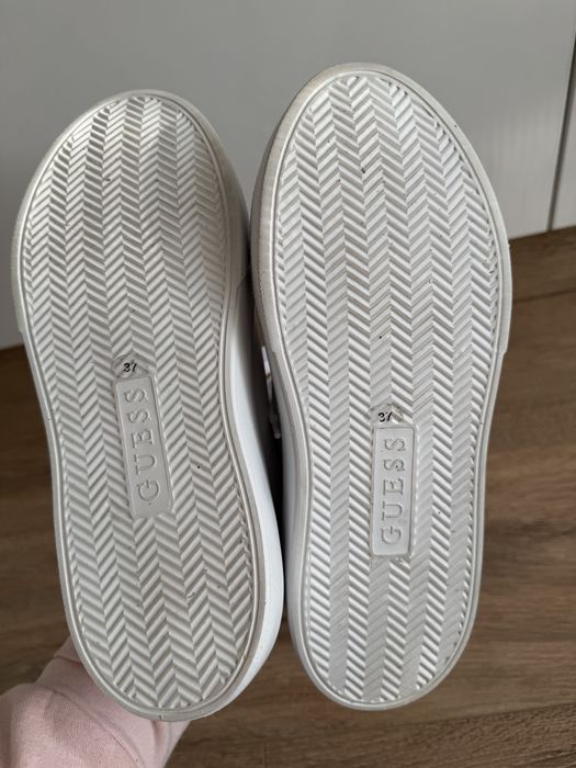 Кецове (сникърси) Guess 37 номер