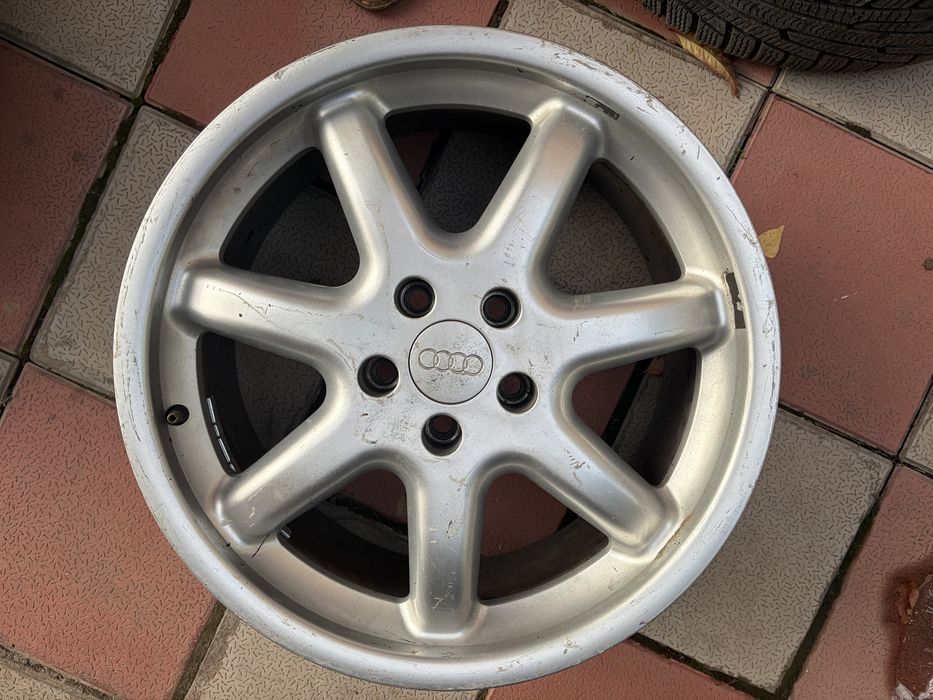 Литые диски Audi, R18, 8J, ET48, H2