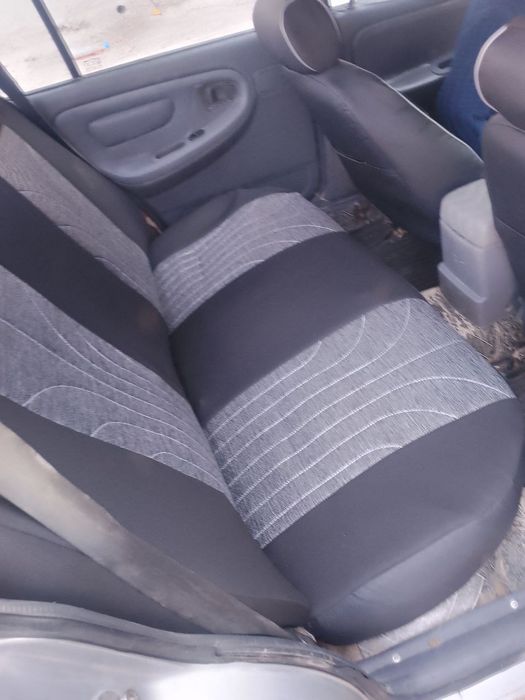 Nexia 1 holati yaxshi umuman urilmagan va biroz kraska bulgan