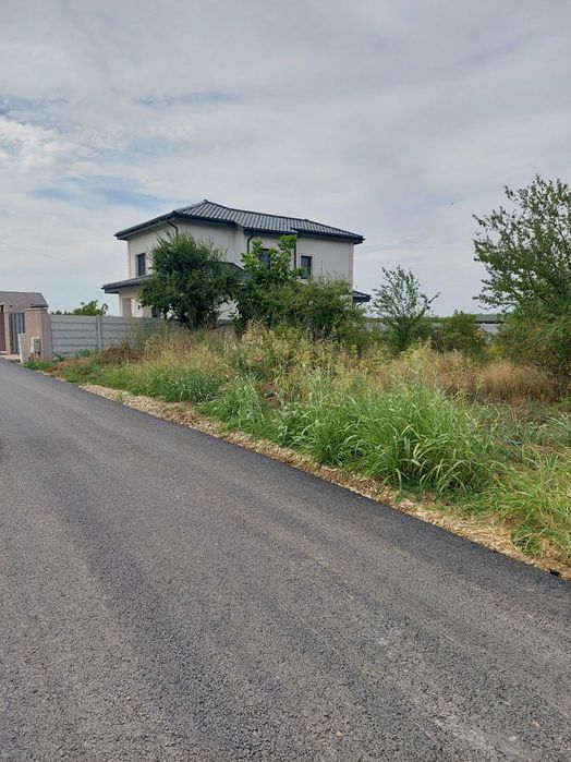 Teren intravilan 630 mp - saftica