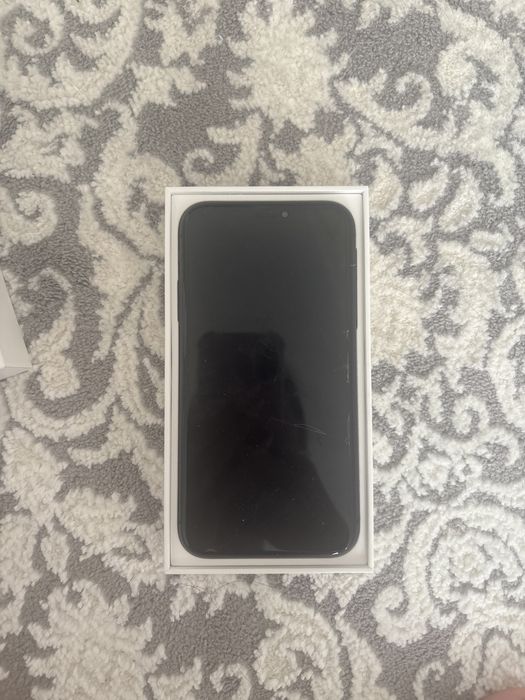 iphone 11 ,без гарантии,128 гб.