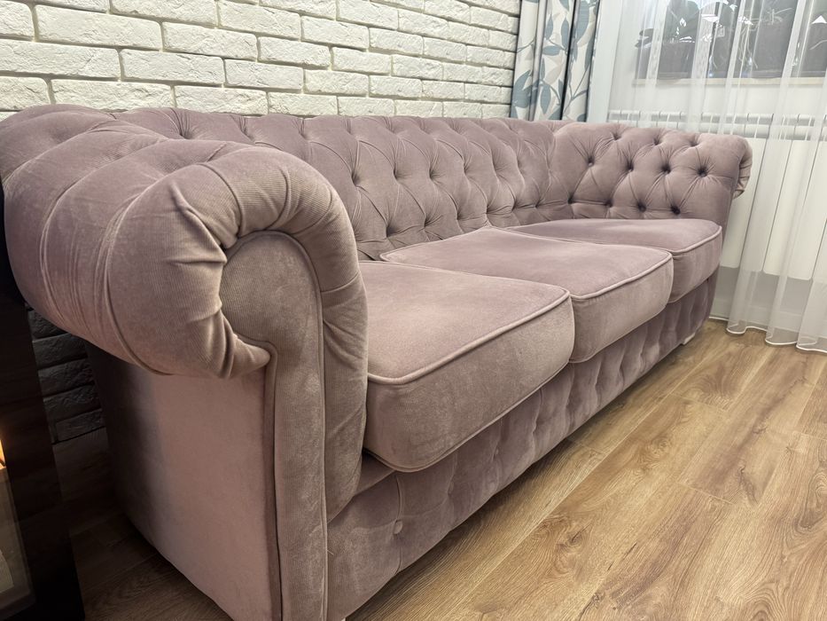 Диван Честърфийлд